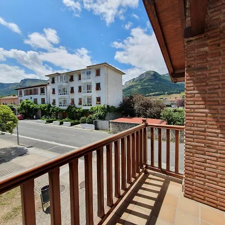 Дом отдыха Casa Familiar Con Jardin “arana Etxea” Ebi01207 *