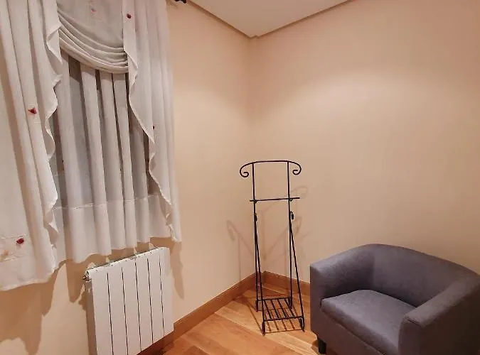 Casa de Férias Casa Familiar Con Jardín “arana Etxea” Ebi01207